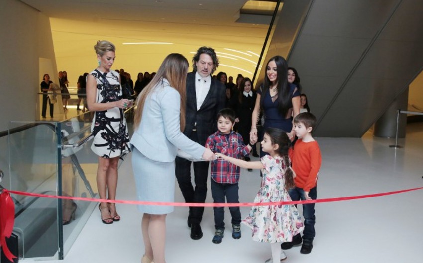 Heydar Aliyev Center hosts exhibition of works by Leyla Aliyeva and Stephen Webster