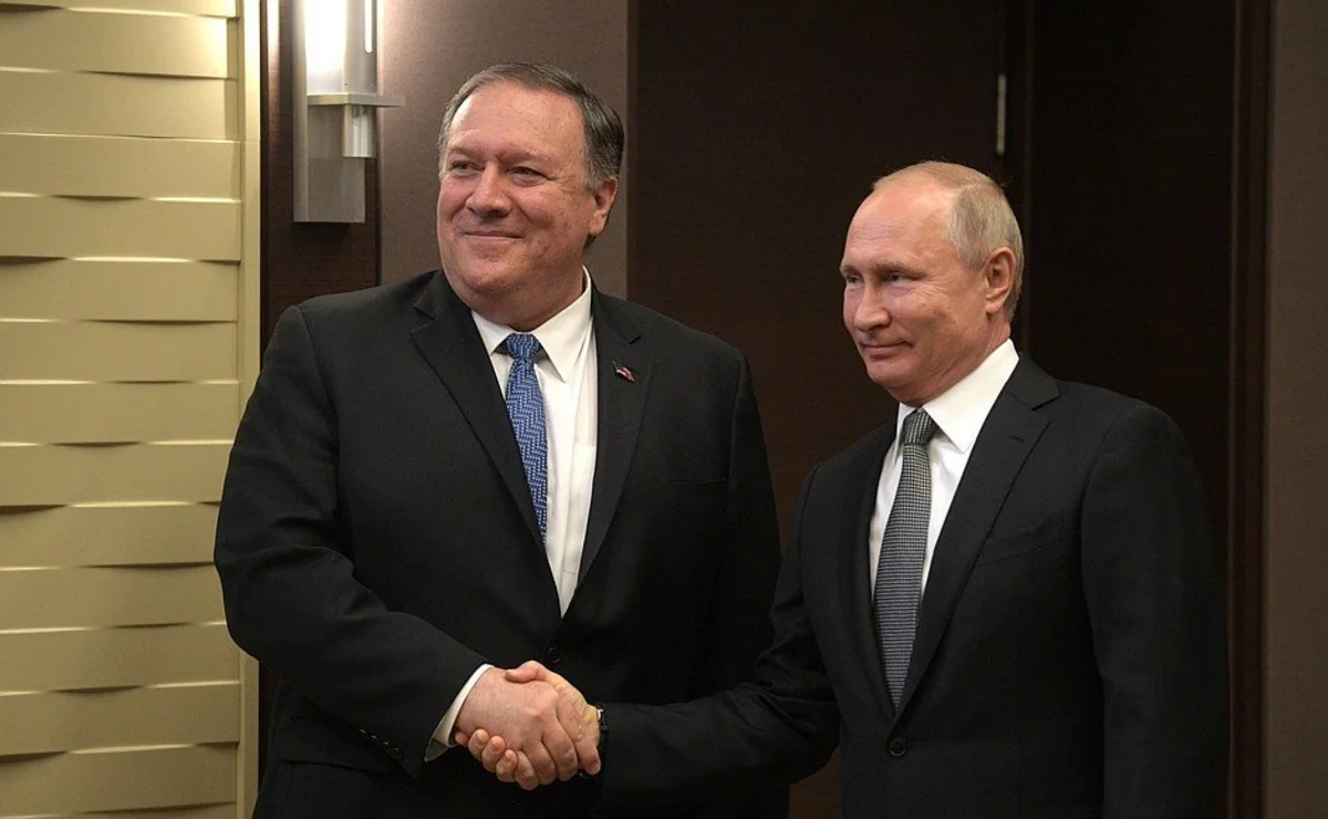 Putin və Pompeo İranın nüvə sazişini müzakirə ediblər