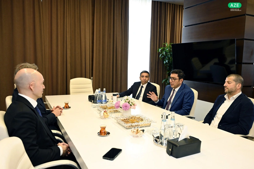 Fərid Qayıbov Avropa Su İdmanı Növləri Federasiyasının prezidenti ilə görüşüb