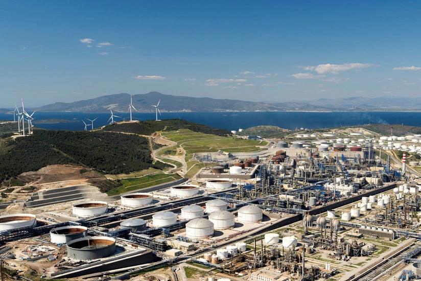SOCAR: Pandemiya dövründə neft emalı zavodları fəaliyyətinə davam edib