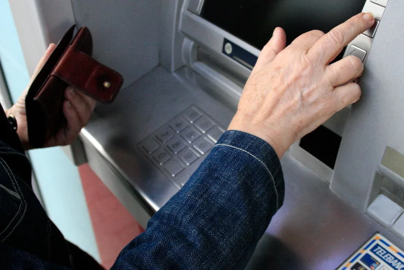 Ermənistanın keçmiş prezidentlərinə veriləcək təqaüdün məbləği açıqlanıb