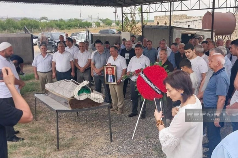 Писатель Видади Бабанлы похоронен в Газахе