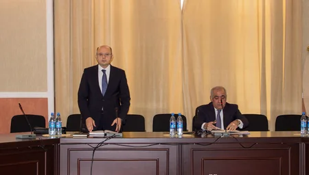 Azərbaycanın yeni energetika naziri nazirliyin kollektivinə təqdim olunub