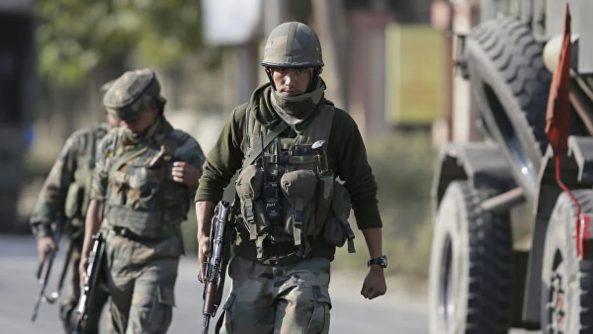 10 soldiers killed in terror attack in Pakistan