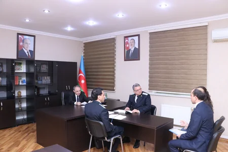 Baş prokuror Abşeronda vətəndaşları qəbul edib