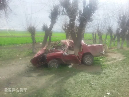 В Агджабеди в результате аварии погибли 2 человека, 4 ранены - ФОТО - ВИДЕО
