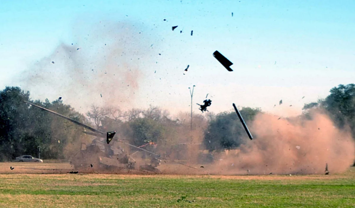 Qazaxıstanda “Mi-2” vertolyotu qəzaya uğrayıb
