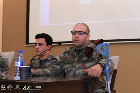 “44 Günün Qəhrəmanları” layihəsi çərçivəsində tələbələrlə ilk görüş keçirilib