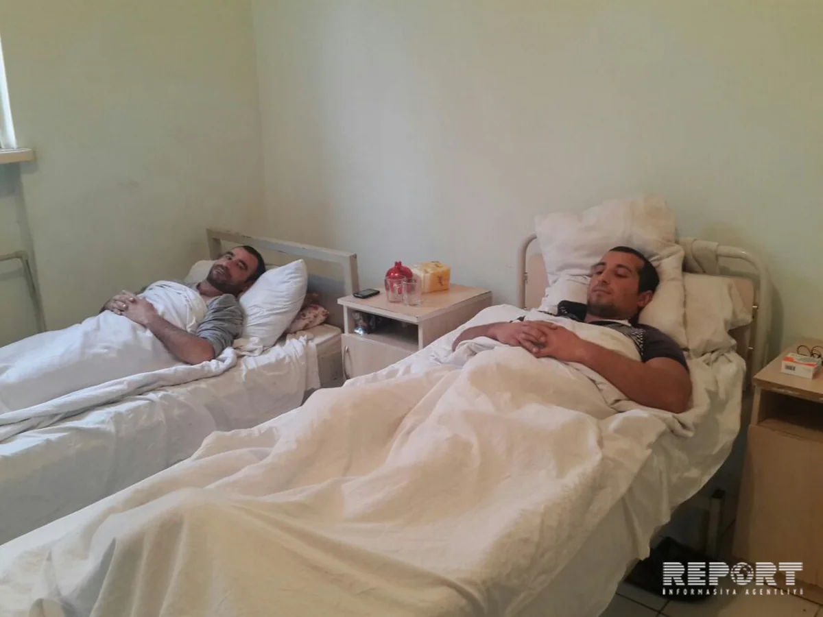 Sumqayıtda çoxmərtəbəli binanın lifti qırılıb, 3 nəfər ağır xəsarət alıb - FOTO - VİDEO - YENİLƏNİB