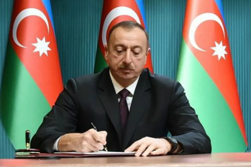 President Ilham Aliyev congratulates his Lithuanian counterpart