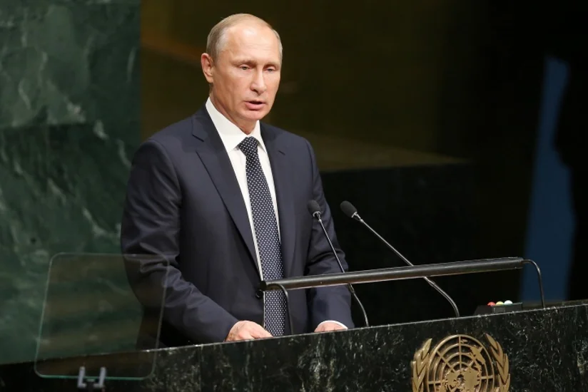 ​Putin İslamı dünyanın ən əzəmətli dini adlandırıb