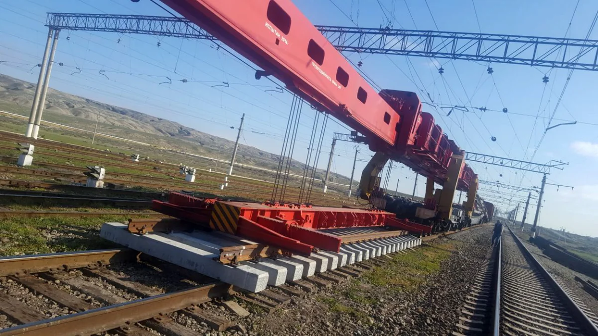 Qovlar-Tovuz mənzilində 4,5 km-lik dəmir yolu xətti təmir olunur