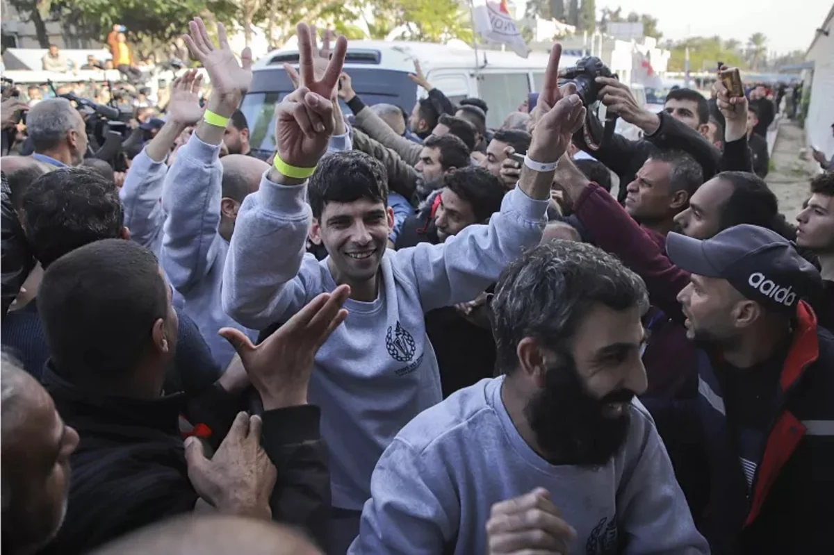 Hamas says agreement reached on release of Palestinian prisoners by Israel
