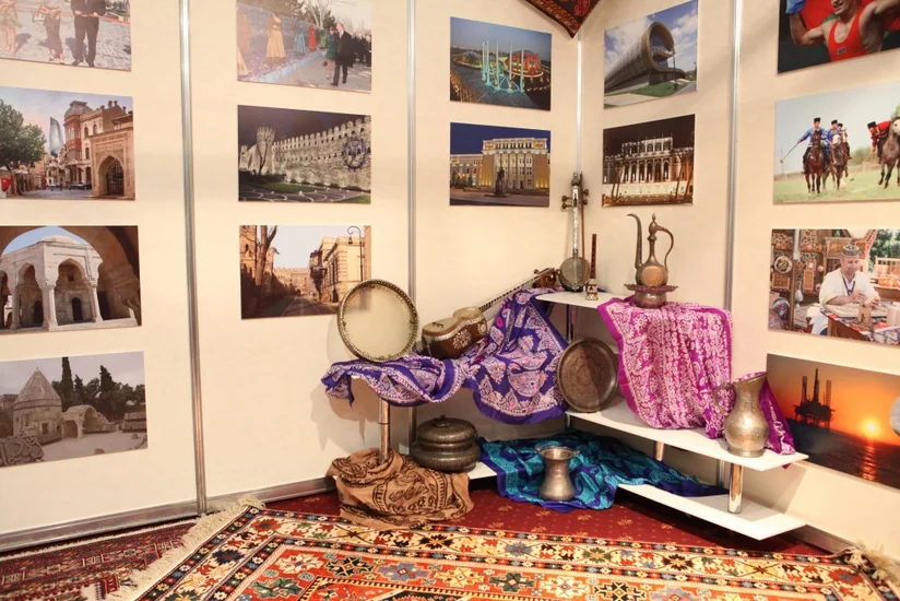 Leyla Əliyeva Moskvada Rusiyanın Azərbaycanlı Gənclər Birliyinin VII illik forumunda iştirak edir