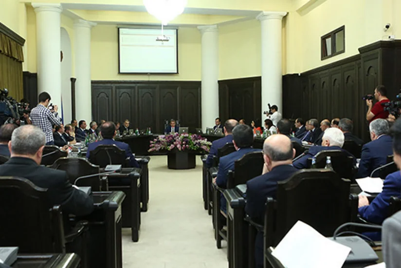 Ermənistan parlamentinin növbədənkənar sessiyası keçiriləcək