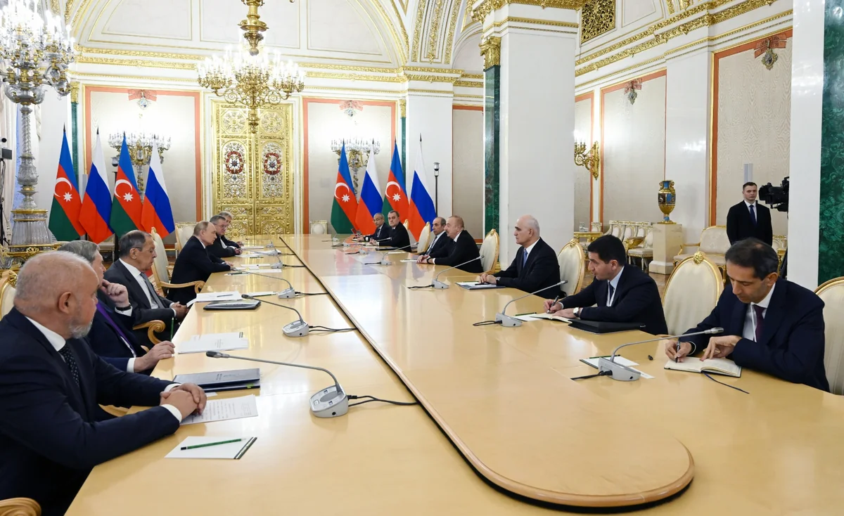 Moskvada İlham Əliyevin Vladimir Putinlə görüşü olub - YENİLƏNİB -2