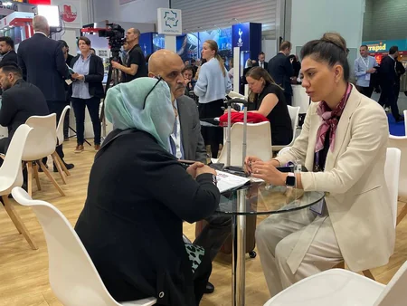 Azərbaycanın turizm imkanları Londonda keçirilən beynəlxalq sərgidə təbliğ edilir