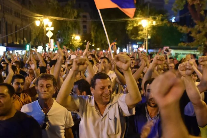 ​На площади Свободы Еревана проходит многолюдный митинг