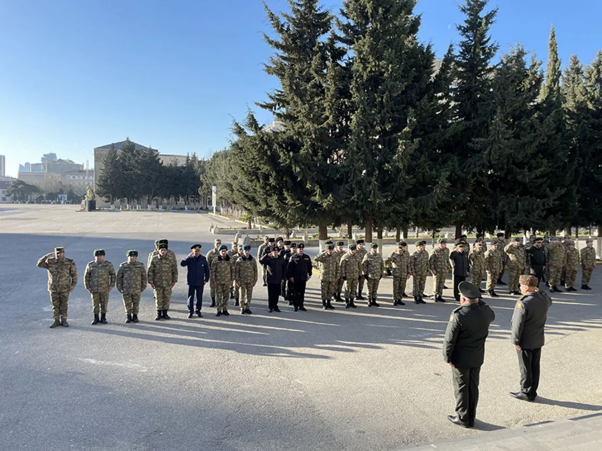 Azerbaijani Army holding kettlebell lifting championship