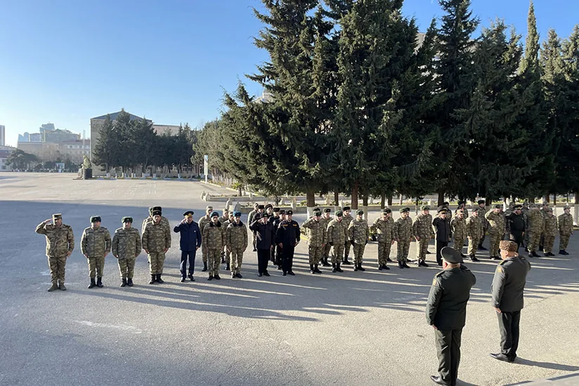 Azerbaijani Army holding kettlebell lifting championship