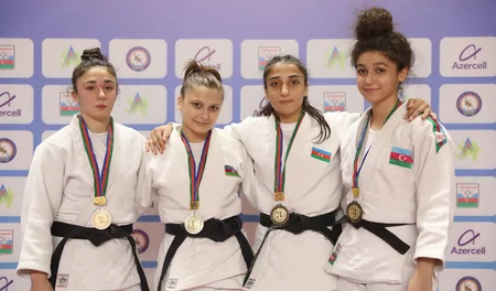 Azərbaycan Kuboku: Kəramət Hüseynov qızıl medal qazanıb
