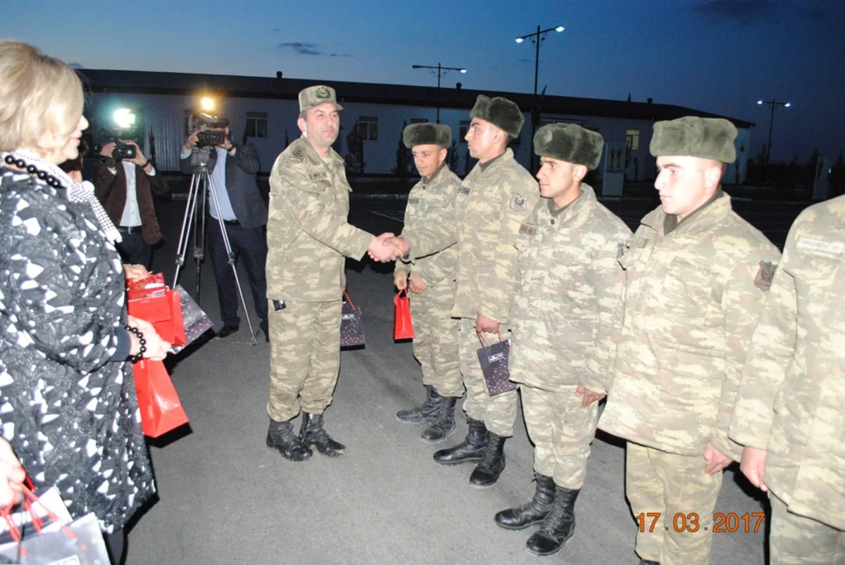 Səbail RİH-nin rəhbərliyi və rayon ictimaiyyəti Tərtər rayonunda hərbi hissəyə baş çəkiblər