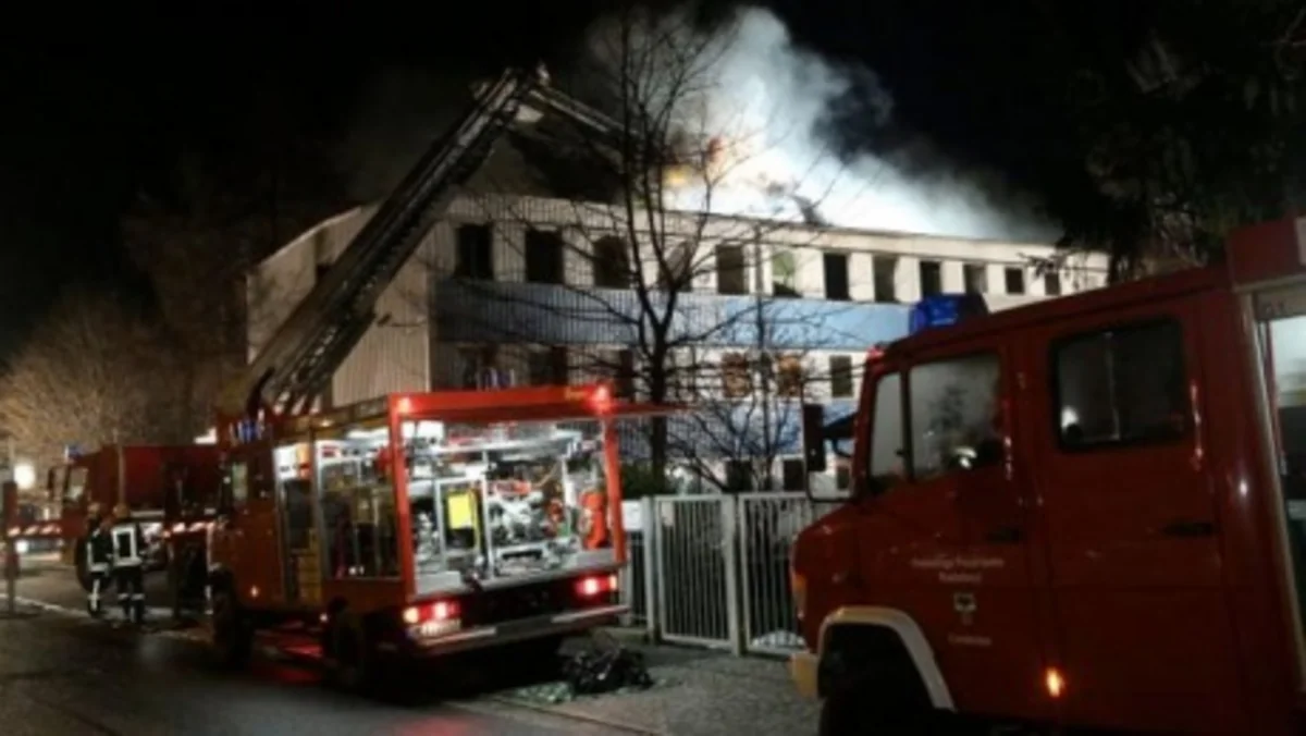 В Германии при пожаре в приюте для беженцев пострадали 30 человек
