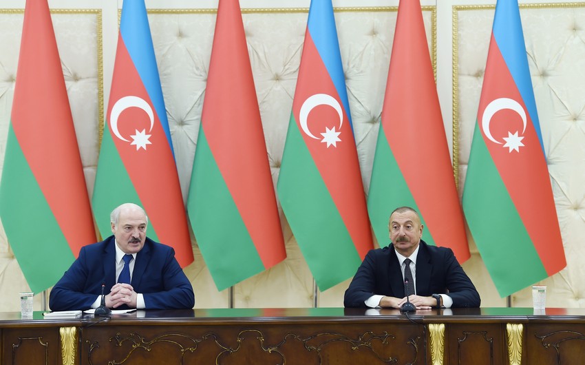 Azərbaycan və Belarus prezidentləri mətbuata bəyanatlarla çıxış ediblər - YENİLƏNİB