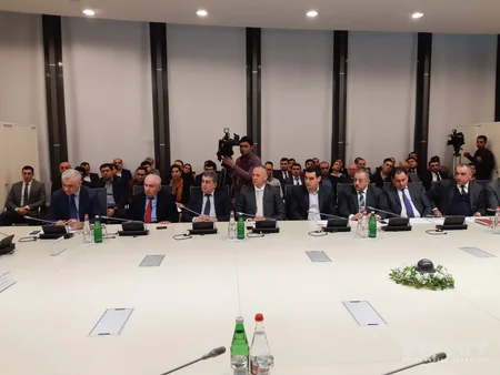 Bakıda qida məhsulları ixracatçıları ilə görüş keçirilib