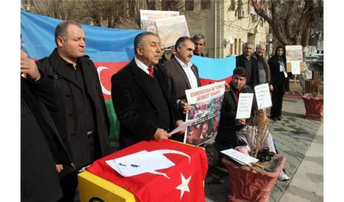 İğdırda ​Kəlbəcər ərazisində girov götürülmüş azərbaycanlılarla bağlı etiraz aksiyası keçirilib