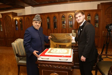 Allahşükür Paşazadə Bakıda Ramzan Kadırovun oğlu ilə görüşüb