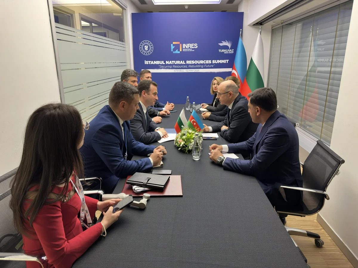 Azerbaijan explores progress in gasification of Bulgaria