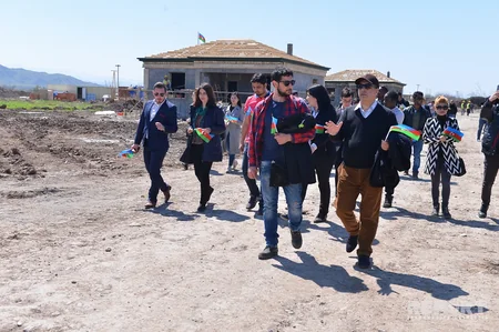 Cocuq Mərcanlı: böyük qayıdışın ilk dayanacağı - REPORTAJ