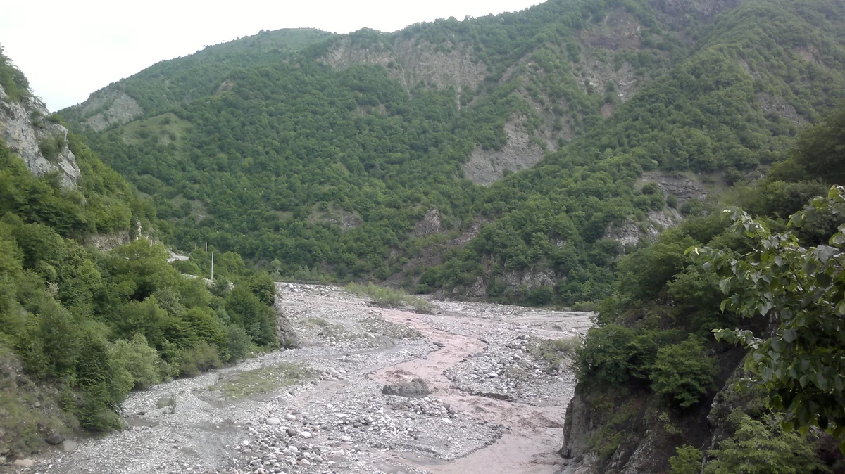 Balakənçaydan sel keçib