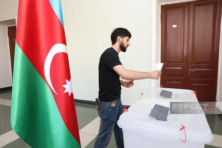 Səbaildə seçki məntəqəsinin sədri: İndiyə qədər neqativ hal qeydə alınmayıb