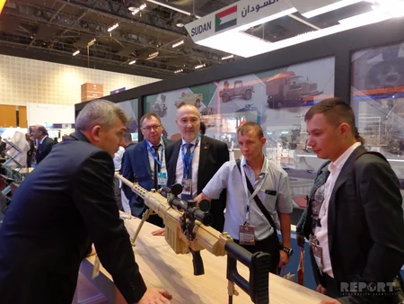 ​Азербайджанский стенд вызвал повышенный интерес гостей выставки IDEX-2015
