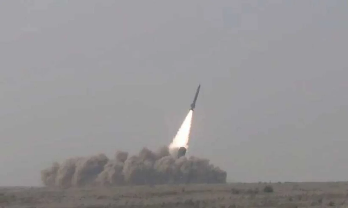 Pakistan conducts successful training launch of 'Fatah-II' rocket system