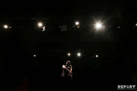 Gənc Tamaşaçılar Teatrı: Ümidimiz hələ ölməyib - REPORTAJ
