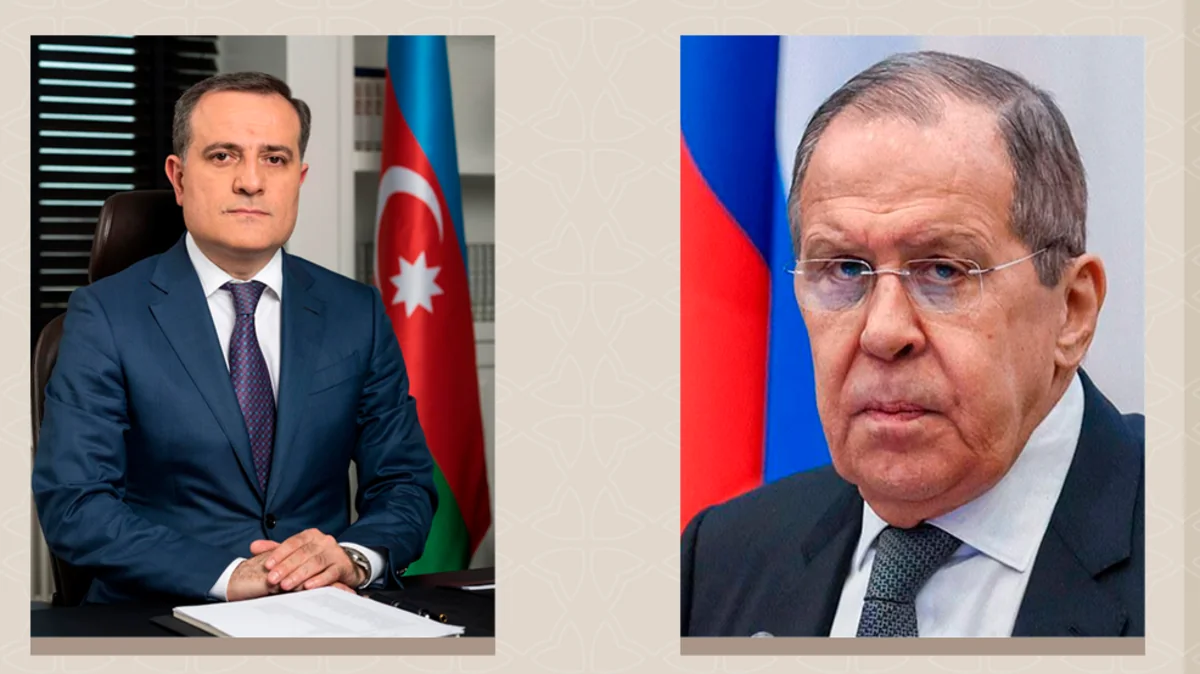 Azerbaijani, Russian FMs mull recent tensions in region