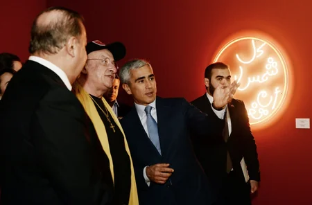 Heydər Əliyev Mərkəzində bəhreynli rəssamın “İlk qığılcım” adlı sərgisi açılıb