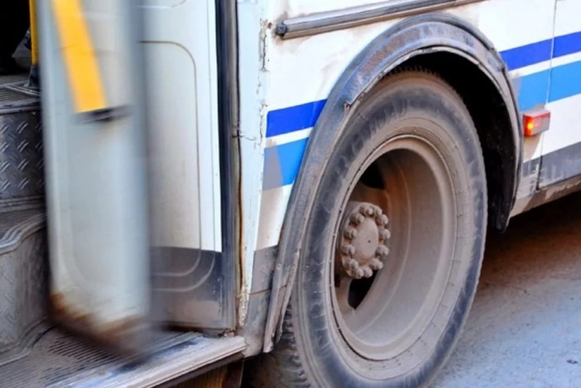 Bakıda 3 saylı sərnişin avtobusu qəzaya düşüb, xəsarət alan var