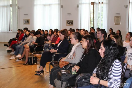 Dövlət naziri: Gürcüstanın bütün vətəndaşlarına etnik mənsubiyyətindən asılı olmayaraq bərabər şərait yaradılmalıdır