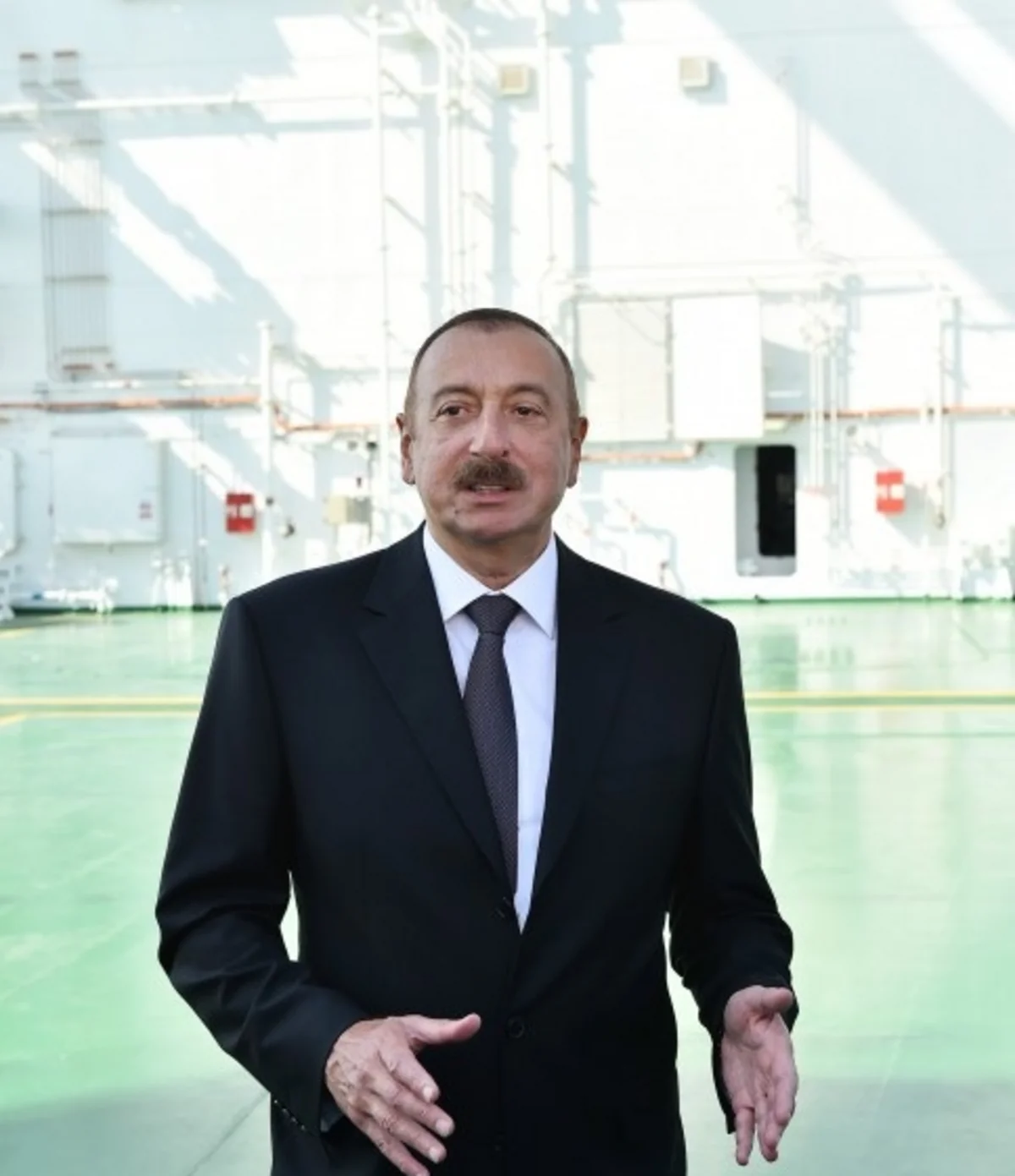 İlham Əliyev: “Azərbaycan bundan sonra ən azı 100 il özünü və bir çox ölkələri təbii qazla təmin edəcək”