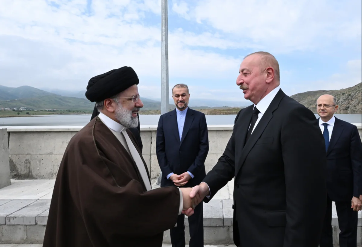 İlham Əliyev və Seyid İbrahim Rəisi Azərbaycan-İran dövlət sərhədində görüşüblər
