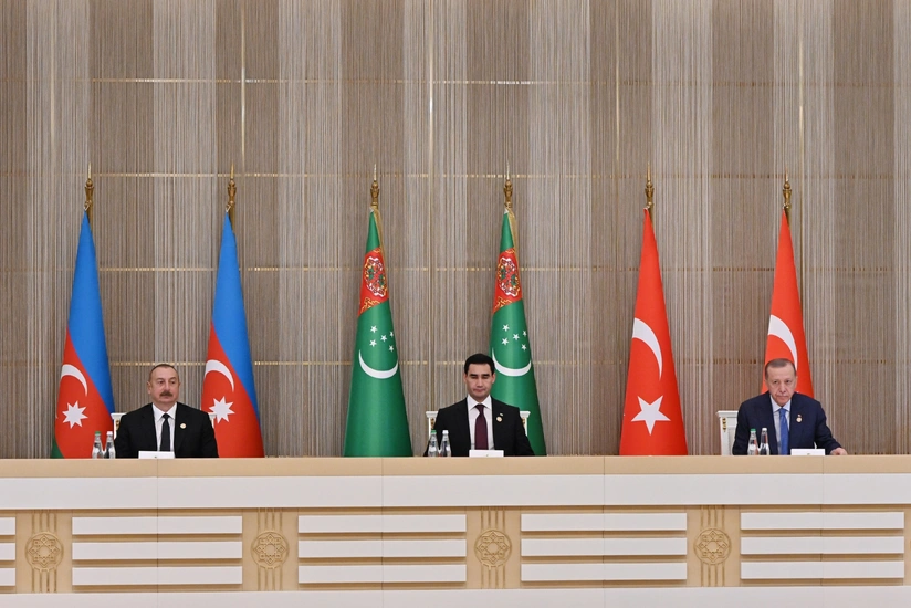 Подписаны документы между Азербайджаном, Турцией и Туркменистаном