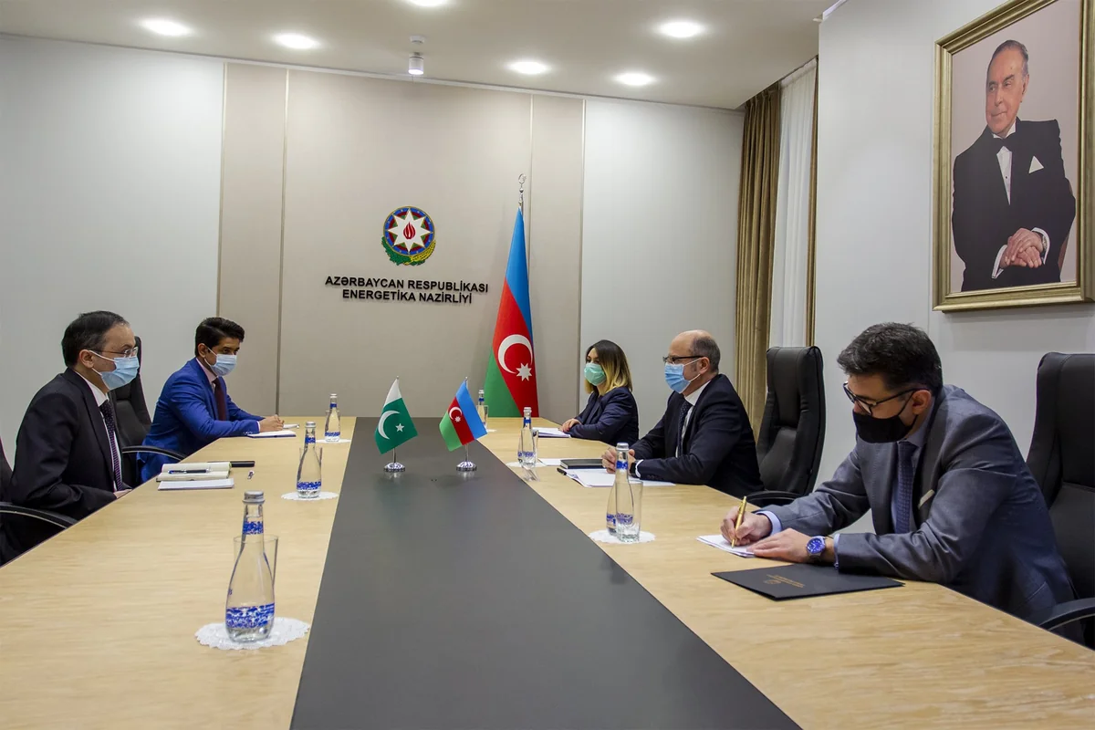 Azerbaijan discusses strengthening energy cooperation with Pakistan