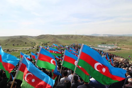 Qar uçqununda həlak olan hərbçi Qazaxda dəfn edilib - FOTO - YENİLƏNİB