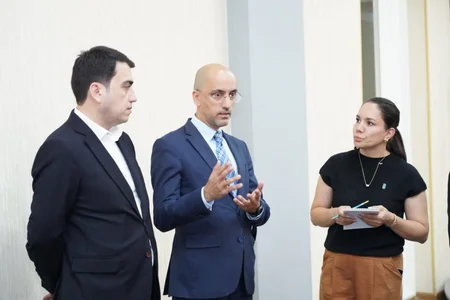 Azərbaycan nümayəndə heyəti Özbəkistan İnformasiya və Kütləvi Kommunikasiya Agentliyində olublar