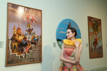 Heydar Aliyev Center hosts Brazilian artist`s exhibition Reflection of Eternity