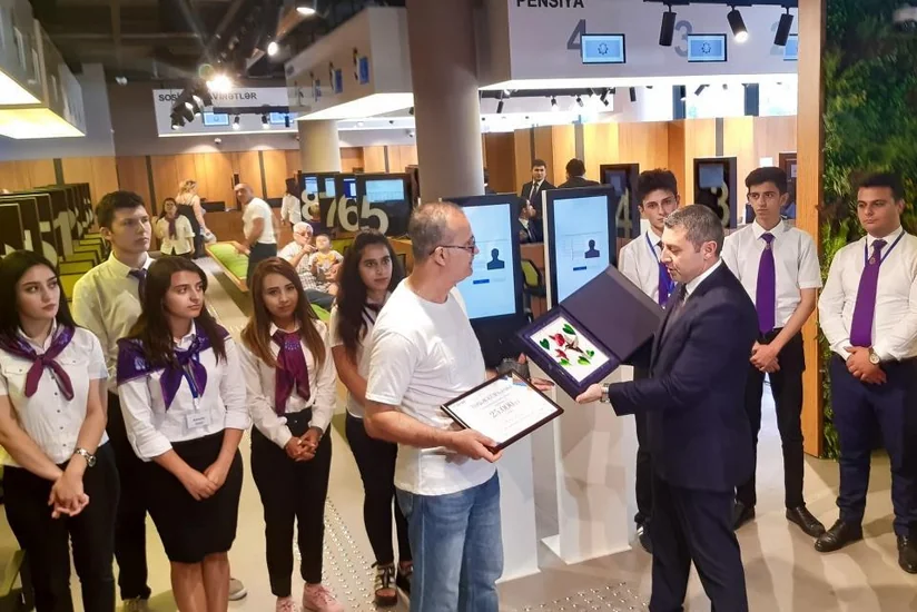 “DOST” mərkəzinə 25 mininci vətəndaş müraciəti qeydə alınıb